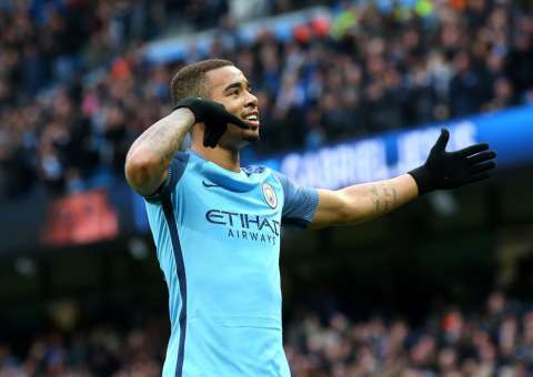 Gabriel Jesus brilha no futebol europeu e é indicado ao 'Golden Boy', da Itália