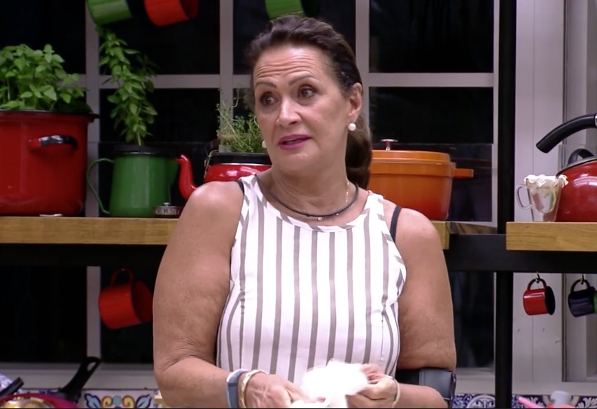 Família de Ieda pede afastamento da sister do BBB17 por causa de Marcos