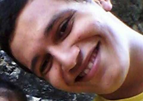 Desempregado, jovem sai em busca de trabalho e desaparece em Manaus