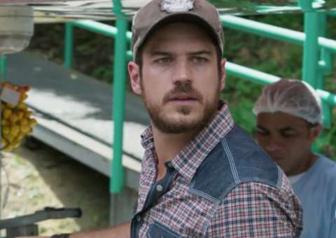 Bebê de 3 meses fica com hipotermia após gravação de novela e Globo pune funcionários