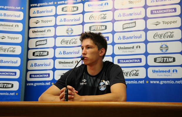 Follmann recebe proposta e pode virar comentarista especializado em goleiros