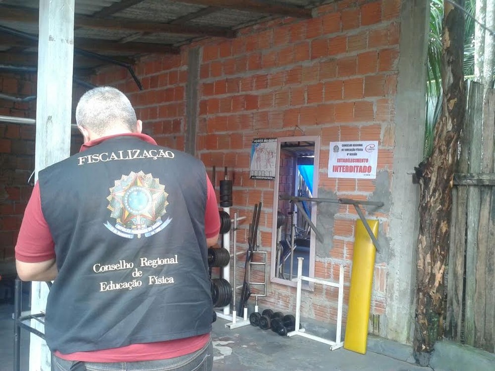 Fiscalização interdita quatro academias irregulares no Amazonas