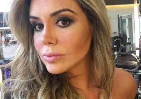 Renata Banhara passa por cirurgias no cérebro e corre risco de vida