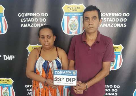 Casal é preso acusado de vender drogas em praça de alimentação em Manaus