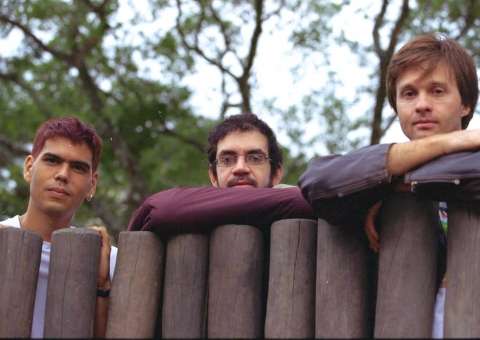 Tributo ao Legião Urbana agita a véspera de feriado no Gastropub 