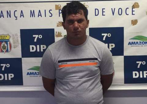 Em Manaus, funcionário de posto de combustível rouba R$ 20 mil e diz que gastou em farra