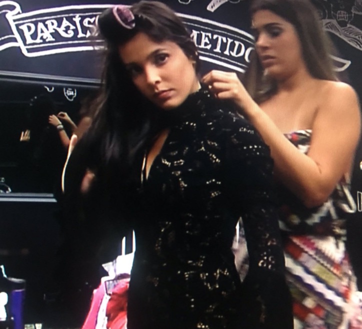 Emilly se recusa a usar vestido entregue pela produção na final do BBB
