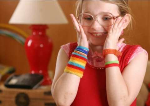  Atriz de Pequena Miss Sunshine revela que já sofreu abuso sexual