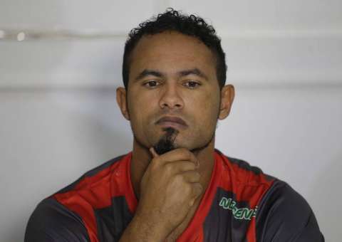 Após denunciar agressão com barra de ferro, Bruno volta atrás e diz que se enganou