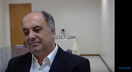 Odebrecht descontava propina de bônus de executivos