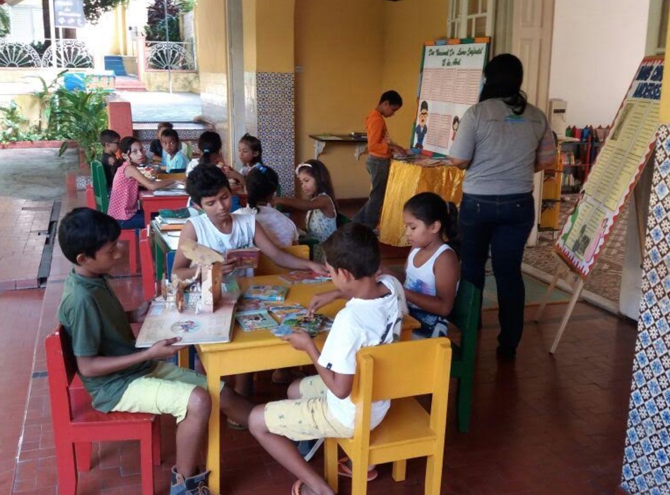 Dia Nacional do Livro Infantil tem comemoração na Biblioteca Emídio Vaz e na Casa da Criança