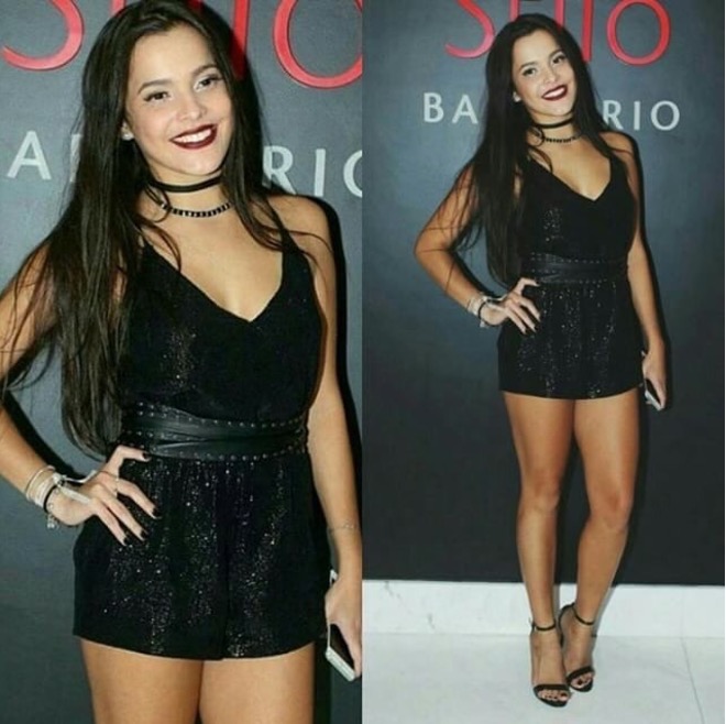 Ex-BBB Emilly é recebida por multidão em aeroporto de Porto Alegre