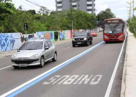Em Manaus, mais duas linhas de ônibus passam a utilizar o corredor exclusivo 