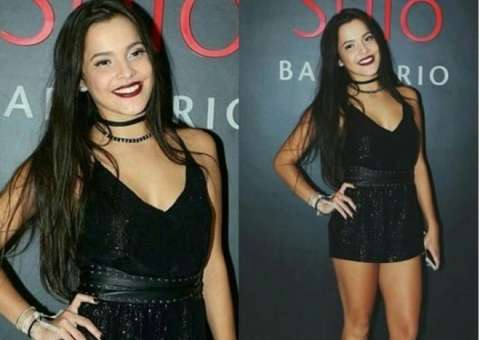 Internautas criticam Emilly por exagerar em maquiagem e ex-BBB rebate