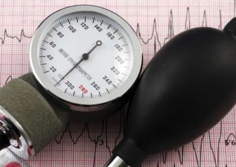 Número de pessoas com pressão alta aumentou no mundo todo, diz pesquisa