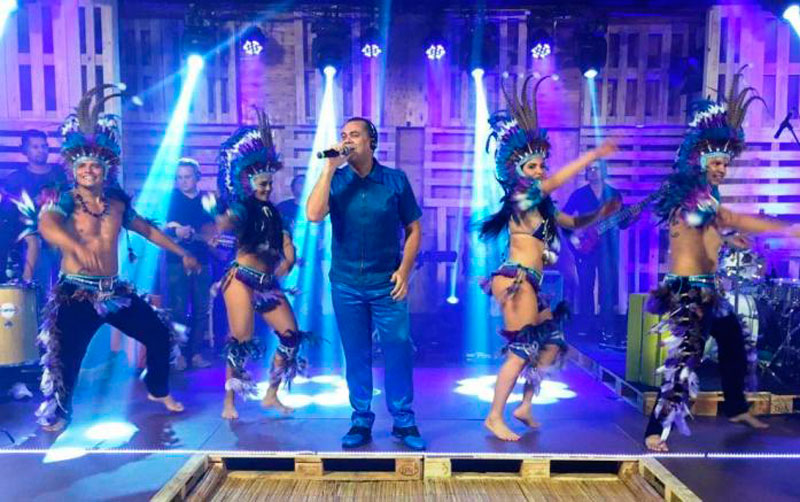 Roda de Samba Meia Noite Acaba recebe Arlindo Jr. celebrando a vida