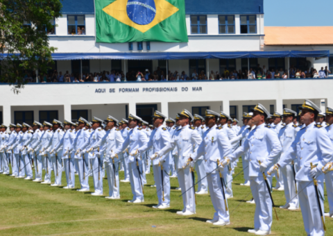 Marinha oferta 29 vagas com salário de R$ 10 mil
