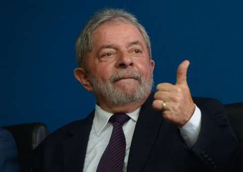 Delações agravam situação de Lula em relação a sítio