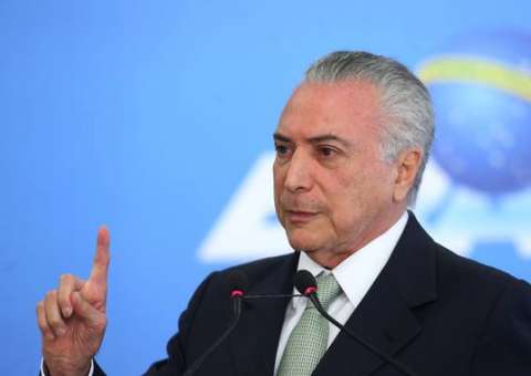 Temer enquadra siglas ‘infiéis’ para aprovar reformas