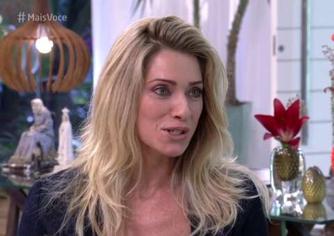 Letícia Spiller rodopia na TV e bomba na internet