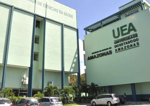 UEA divulga edital e convocação de matrícula da 2ª Etapa do Vestibular e SIS