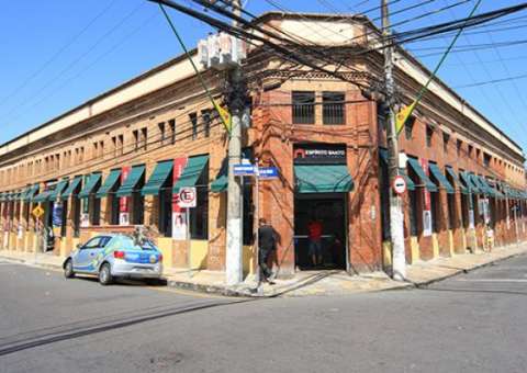 Galerias populares e mercado Adolpho Lisboa terão horário diferenciado  