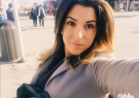  Modelo italiana mostra rosto pela primeira vez após ser atacada com ácido por ex-namorado