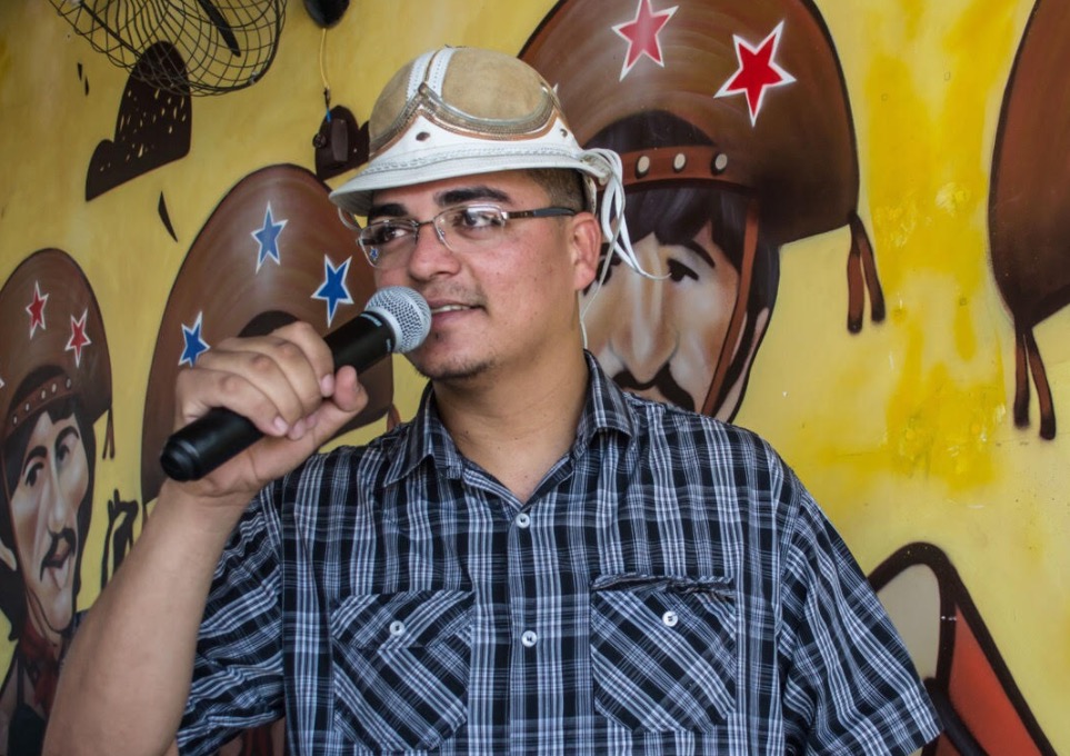 Banda Mão Pra Riba grava CD ao vivo no Axerito Bar