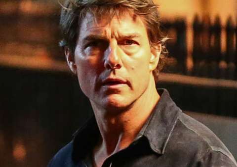 Tom Cruise faz descoberta no deserto no novo trailer de A Múmia