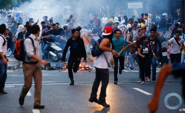 Governos da América Latina criticam onda de violência na Venezuela