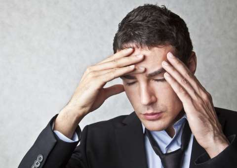 Sente tonturas ao longo do dia? Saiba os possíveis motivos 