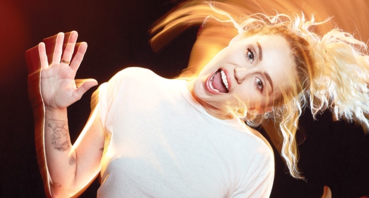 Miley Cyrus participa de Guardiões da Galáxia 2 como Guardiã original 