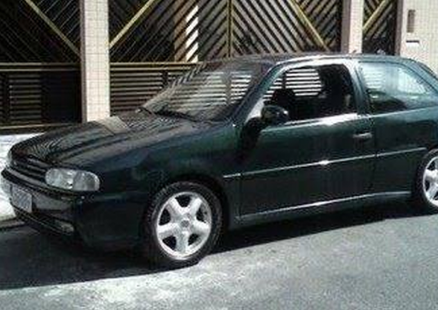 Homem oferece recompensa de mil reais para recuperar carro roubado em Manaus