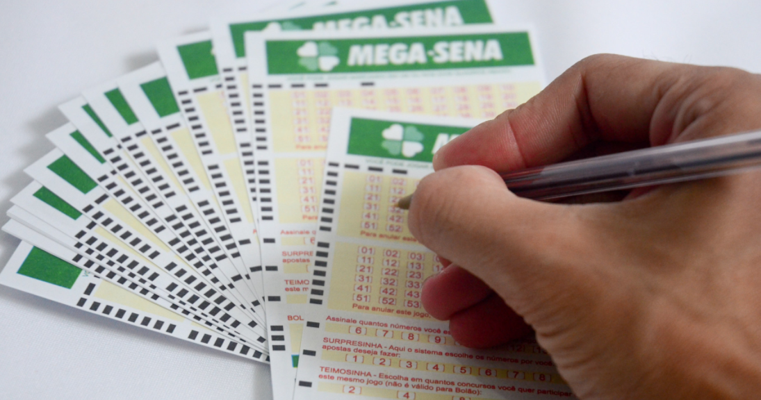Mega-Sena: 110 apostadores acertam a quina e vão ganhar R$ 50 mil
