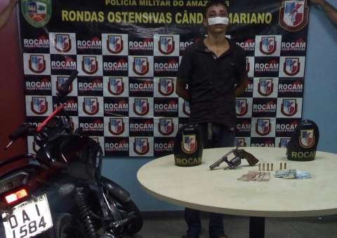 Homem tenta assaltar bar, mas acaba preso e agredido por vítimas em Manaus