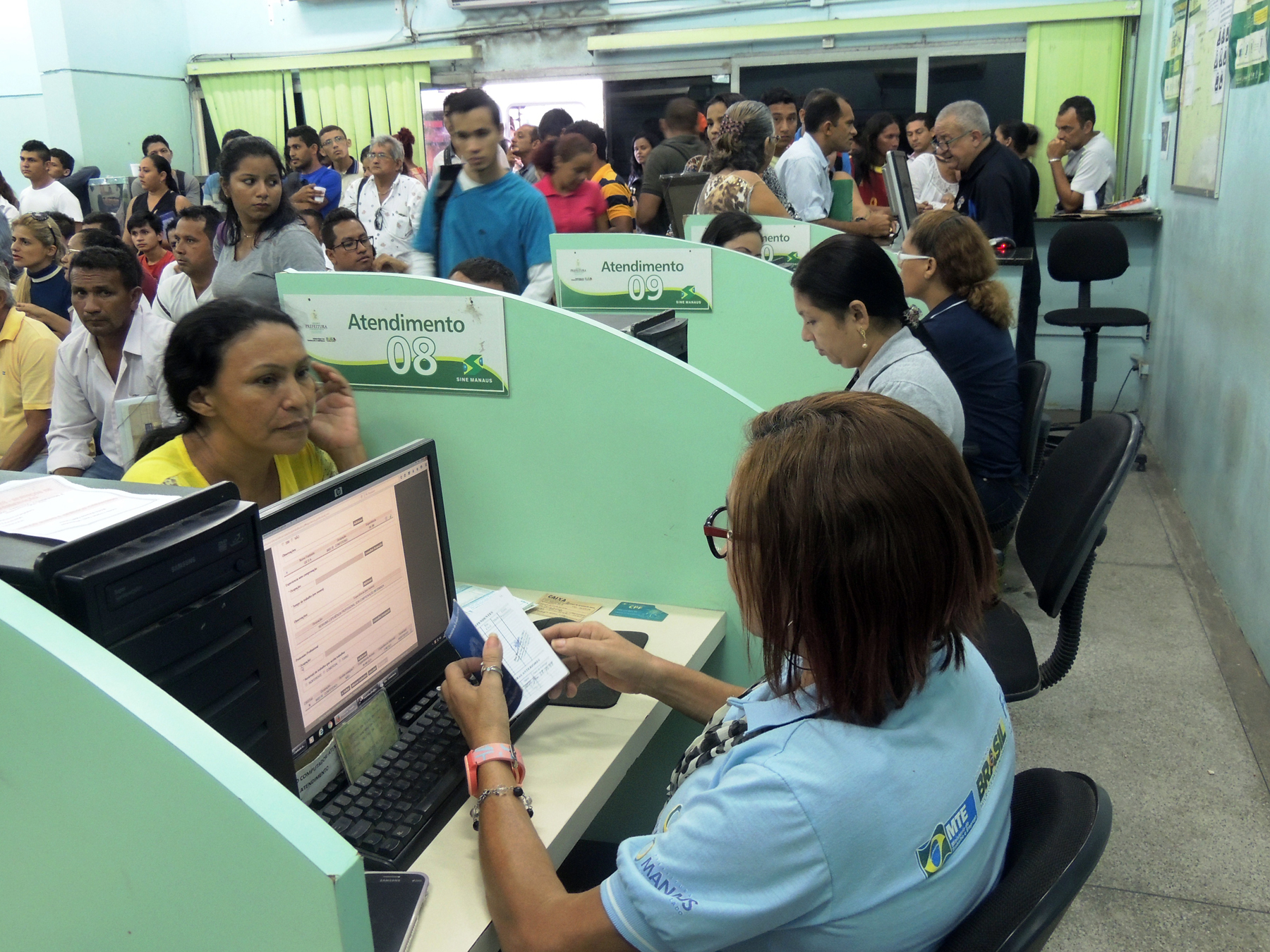 Sine Manaus ‘Garajão’ transfere atendimento após alagação no Centro de Manaus
