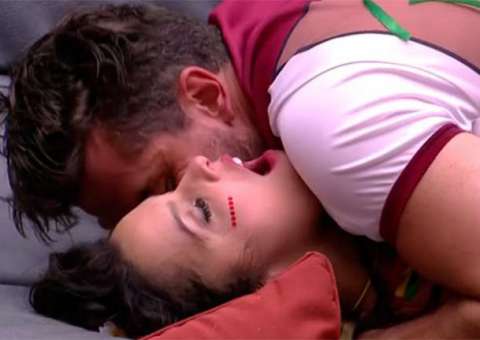 Emilly revela ter levado 'bronca' do pai por cenas quentes no BBB17