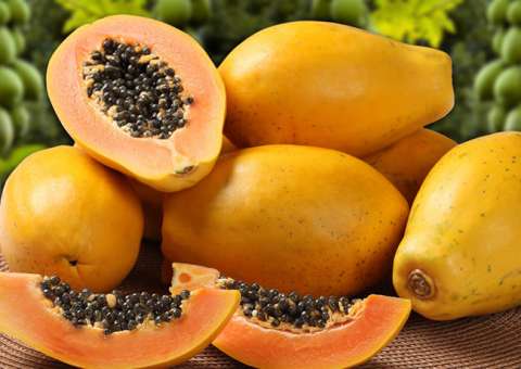 9 motivos para comer mais mamão