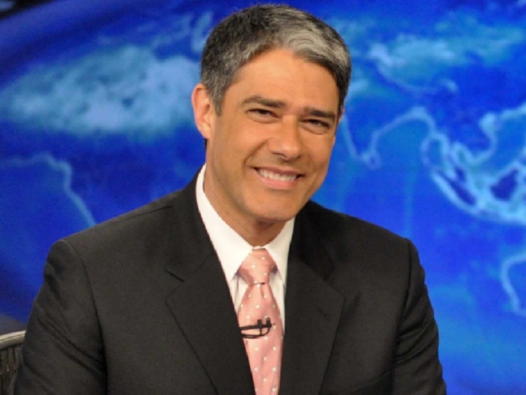 William Bonner passa feriado com namorada na casa que era dele com Fátima