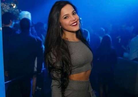 Ex-BBB Emilly ignora polêmica com Marcos e internautas detonam