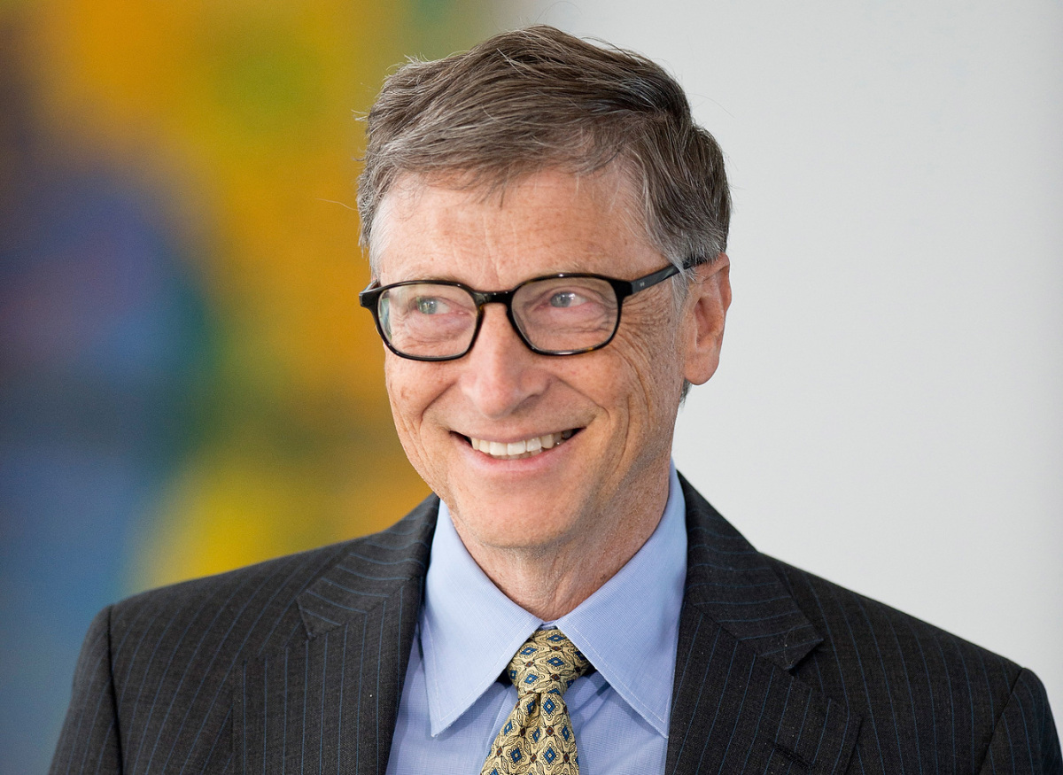 Bill Gates promete investir US$ 18 milhões para combater a dengue