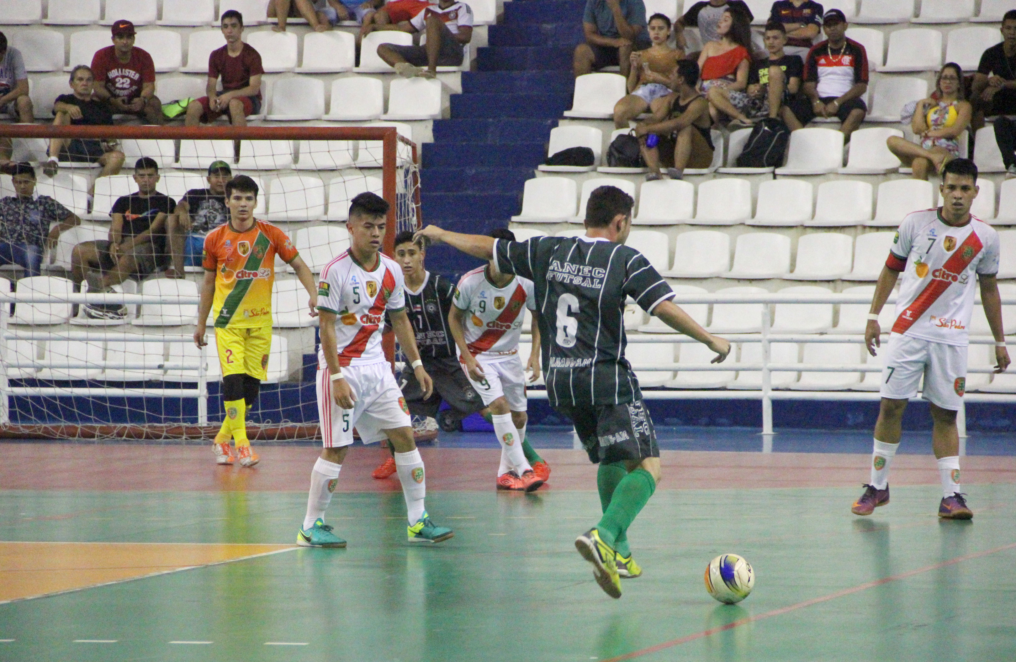 Tuna Luso vence Abílio Nery e lidera Campeonato Amazonense  de Futsal