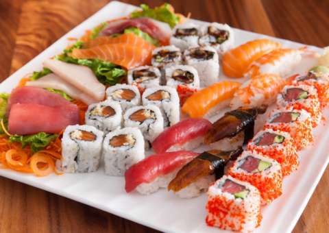 Escola de culinária está com inscrições abertas para curso de Sushi