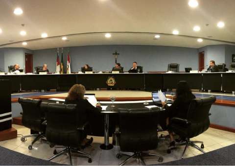 Ex-prefeito de Urucurituba tem prestação de contas reprovada pelo TCE