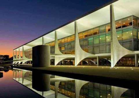 Governo sofre pressão para adiar votação da reforma da Previdência