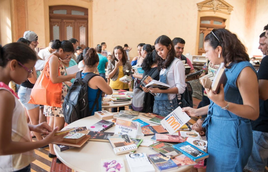 Nova edição da Feira de Troca de Livros e Gibis acontece no próximo domingo em Manaus