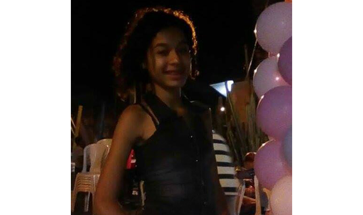 Adolescente sai de casa para ir à escola e desaparece em Manaus