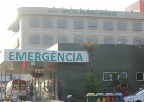 Traficantes acertam bomba caseira em casa errada e três pessoas ficam feridas em Manaus