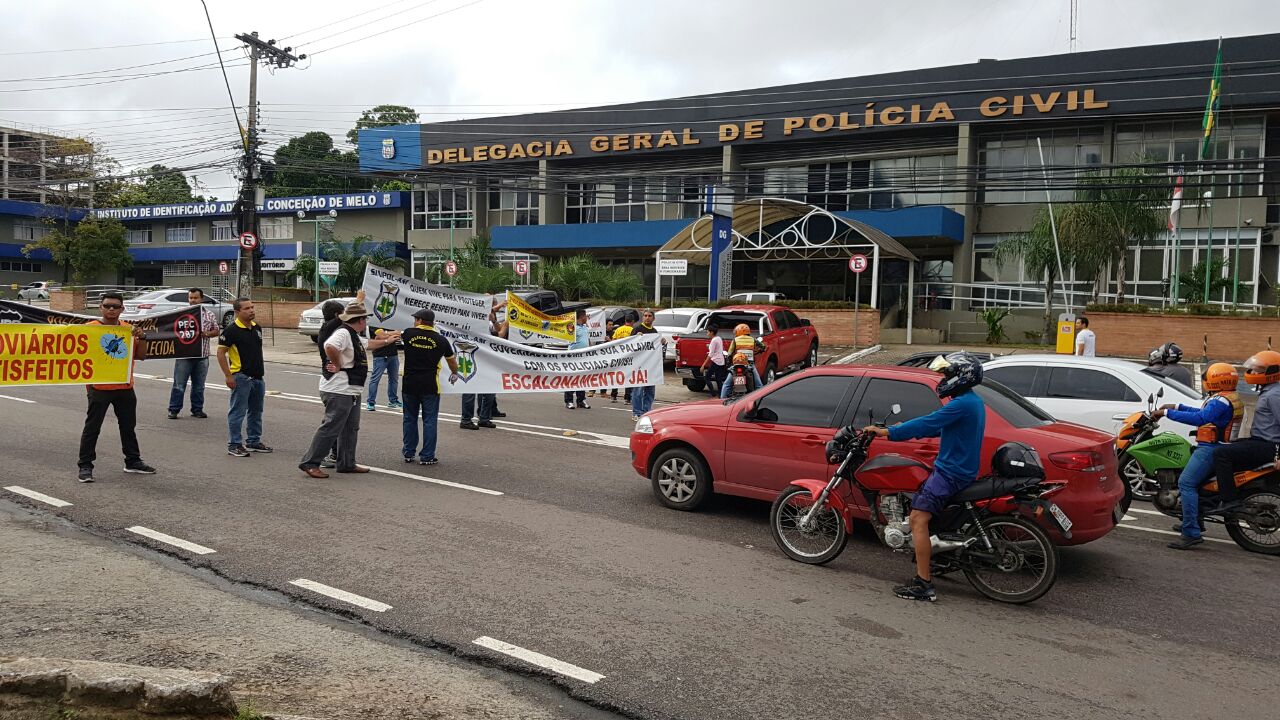 Manifestações: PC adere aos protestos em Manaus 