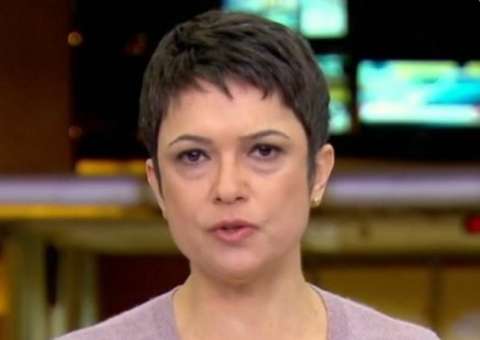 Sandra Annenberg aparece com “cara de ontem” ao vivo e bomba na internet